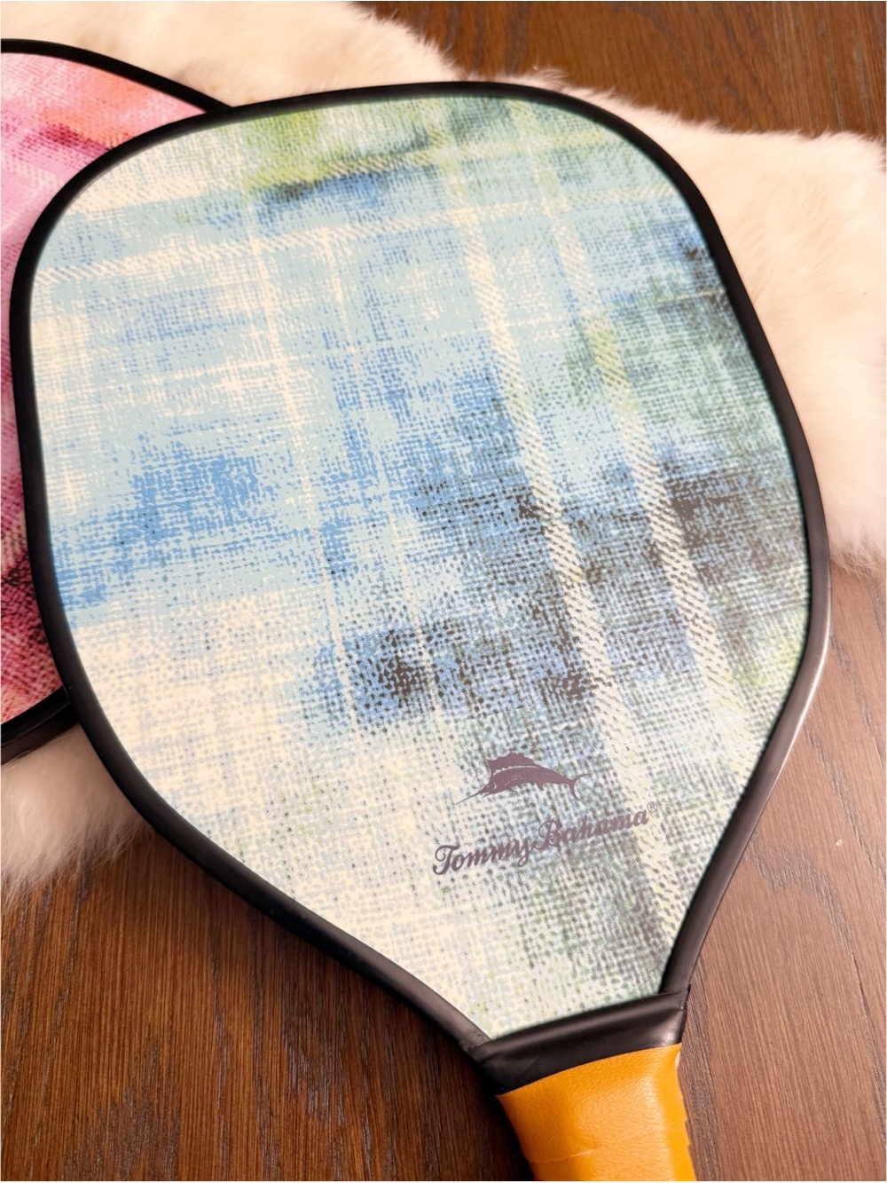Tommy Bahama Pink and Blue Pickleball Paddles - Picture 2 of 5